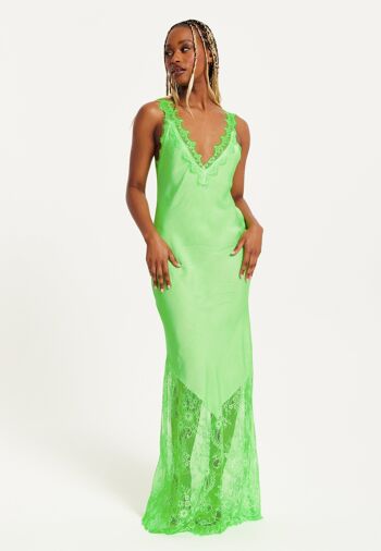 Liquorish - Robe longue à col en V et détails en dentelle - Vert 2