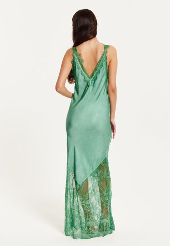 Liquorish - Robe longue à col en V et détails en dentelle - Vert foncé 4