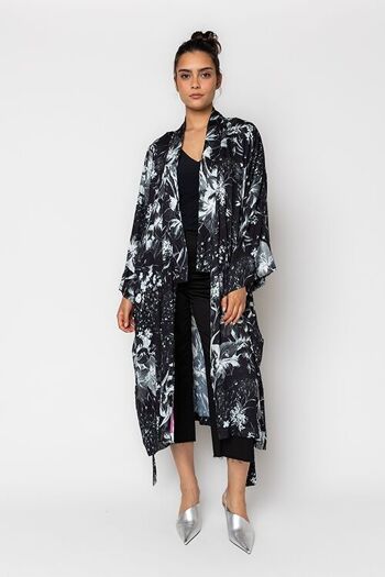 Kimono fleuri noir 1