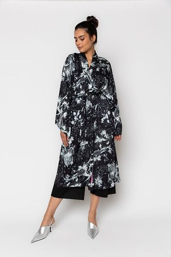 Kimono fleuri noir 2