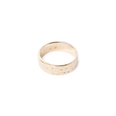 LARGE HAMMERED RING - GOLD PLATED
