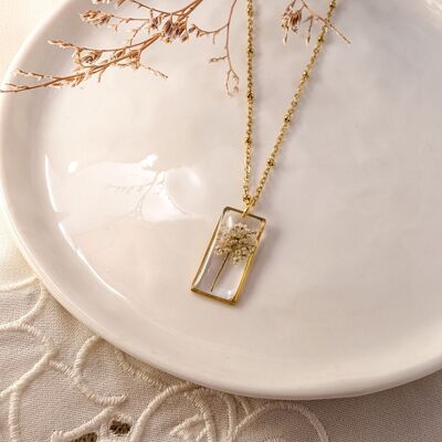 Dainty Golden Queen Anne's flower necklace honey style