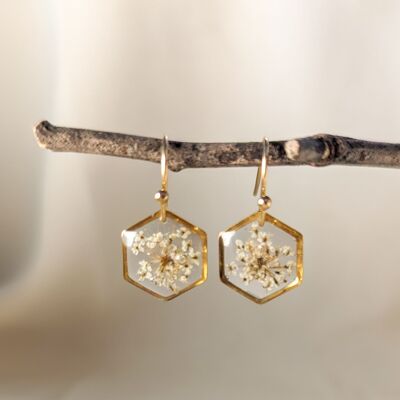 Dainty queen anne's lace earrings