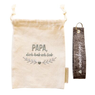 Felt keyring with bag embroidered Papa Set 02