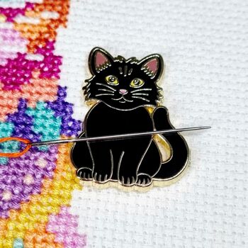 Black Cat Needle Minder pour le point de croix, la broderie, la couture, le matelassage, la couture et la mercerie 1