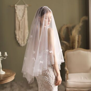 Voile de mariée en tulle mi-long 360° - Fleurs en dentelle - Repassage avant utilisation 3
