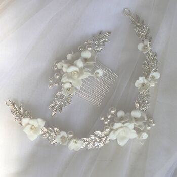 Épingle à cheveux + bandeau de mariée fleurs blanches en céramique faites à la main avec feuilles d'argent 6