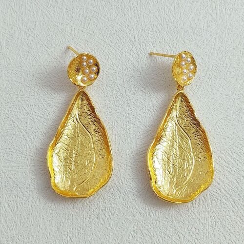 Vintage Inspired Waterdrop Earrings-Unique Texture