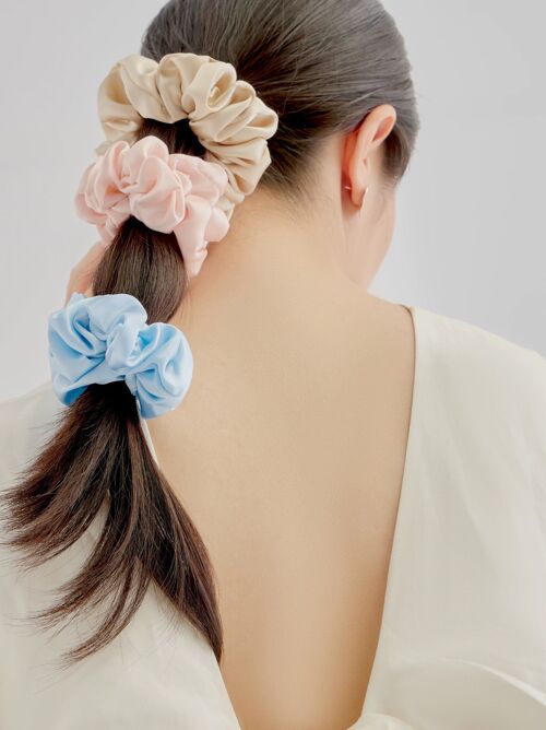 Luxurious 100% Silk Hair Scrunchie - 19 momme - 6cm wide