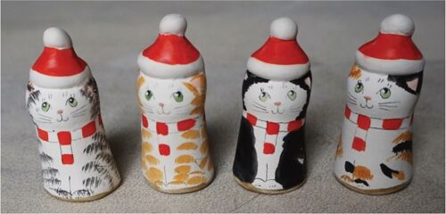 Christmas Cats in Hat with scarves Decorations (4)