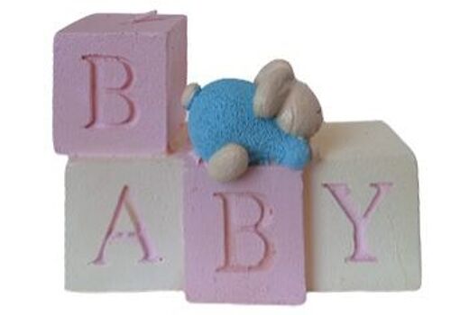 PINK CANDLE "BABY" WITH BLUE BUNNY AND CUBES DIMENSION: 10x4x7cm CA-236A