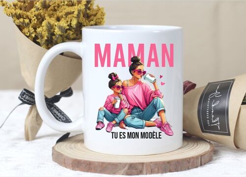 Mug céramique, spécial fête des mères "maman tu es mon modèle"