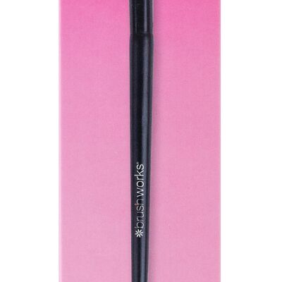 Brushworks No. 18 Flat Eye Brush