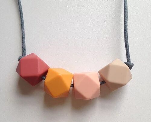 Maroon, apricot, pale pink & oatmeal hexagon bead teething necklace
