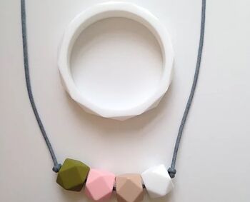 Collier de dentition en perles hexagonales Blanche Neige, Avoine, Rose Pâle et Kaki 4