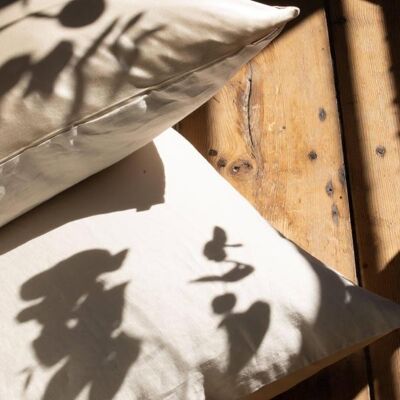 Double-sided silk and linen pillowcase