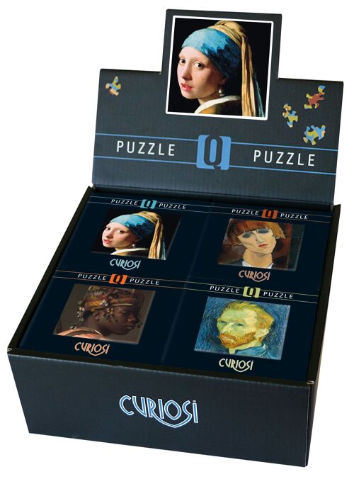Display mit 16 Q-Puzzles aus der Art-Serie 3