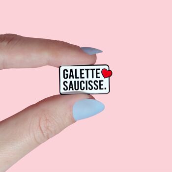 Pin's "Galette saucisse" - bretagne stade rennes crêpes gastronomie 1