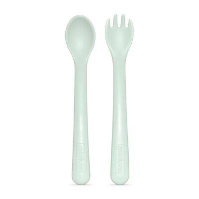 Miniland Dolce Mint Set of spoon and fork with long handle.  Made in Spain with high quality materials and designed for all children.