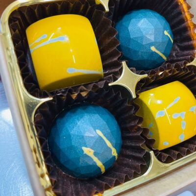 4 Dairy chocolate bonbon selection