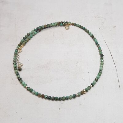 Halskette aus grünem Türkis und 925er Silbergold