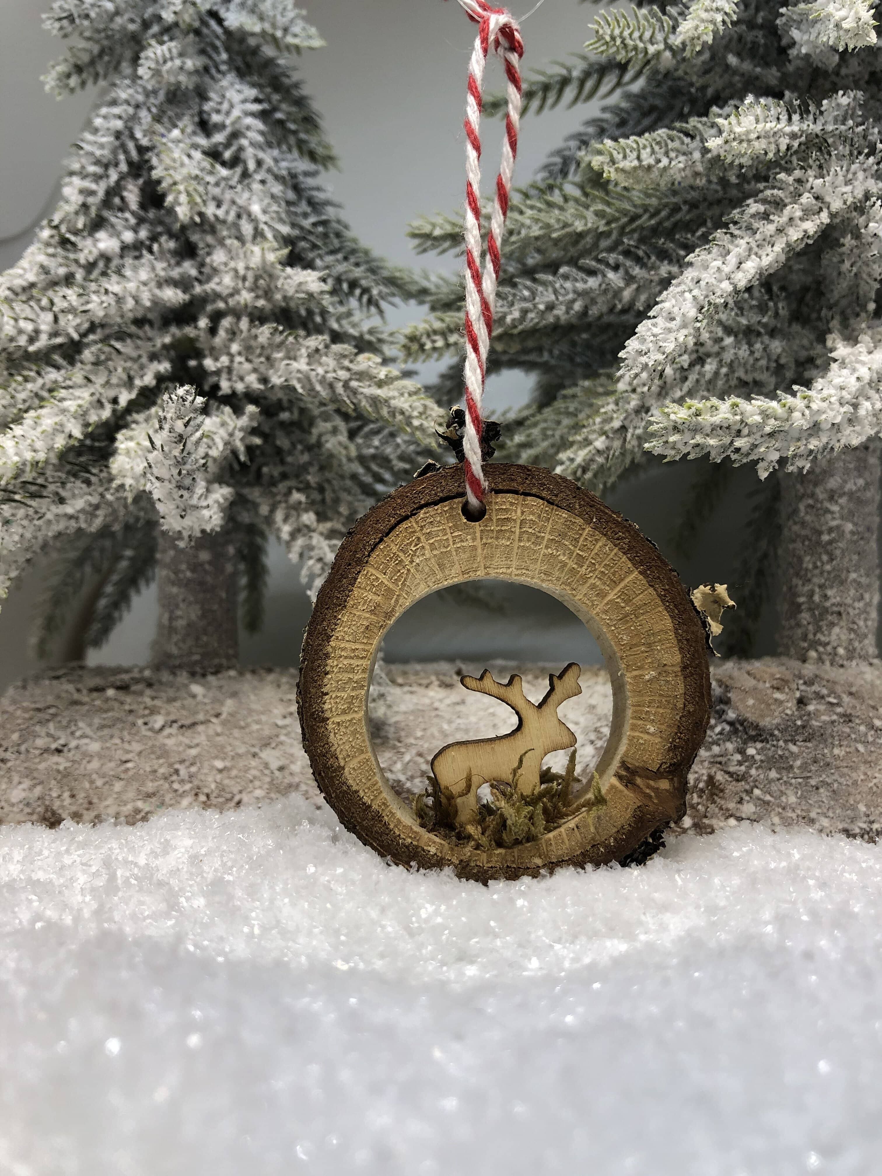 Natural wooden pendant light