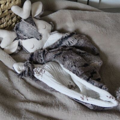 Tawny fawn tenderness comforter
