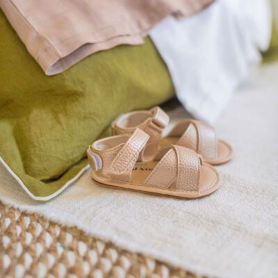 Sandals, grained leather