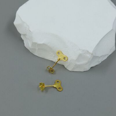 Creative Design Clock Winding Key Ear Stud