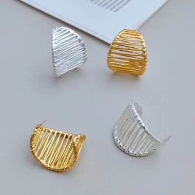 Unique Chunky Net Hoop Earrings - Gold n Silver