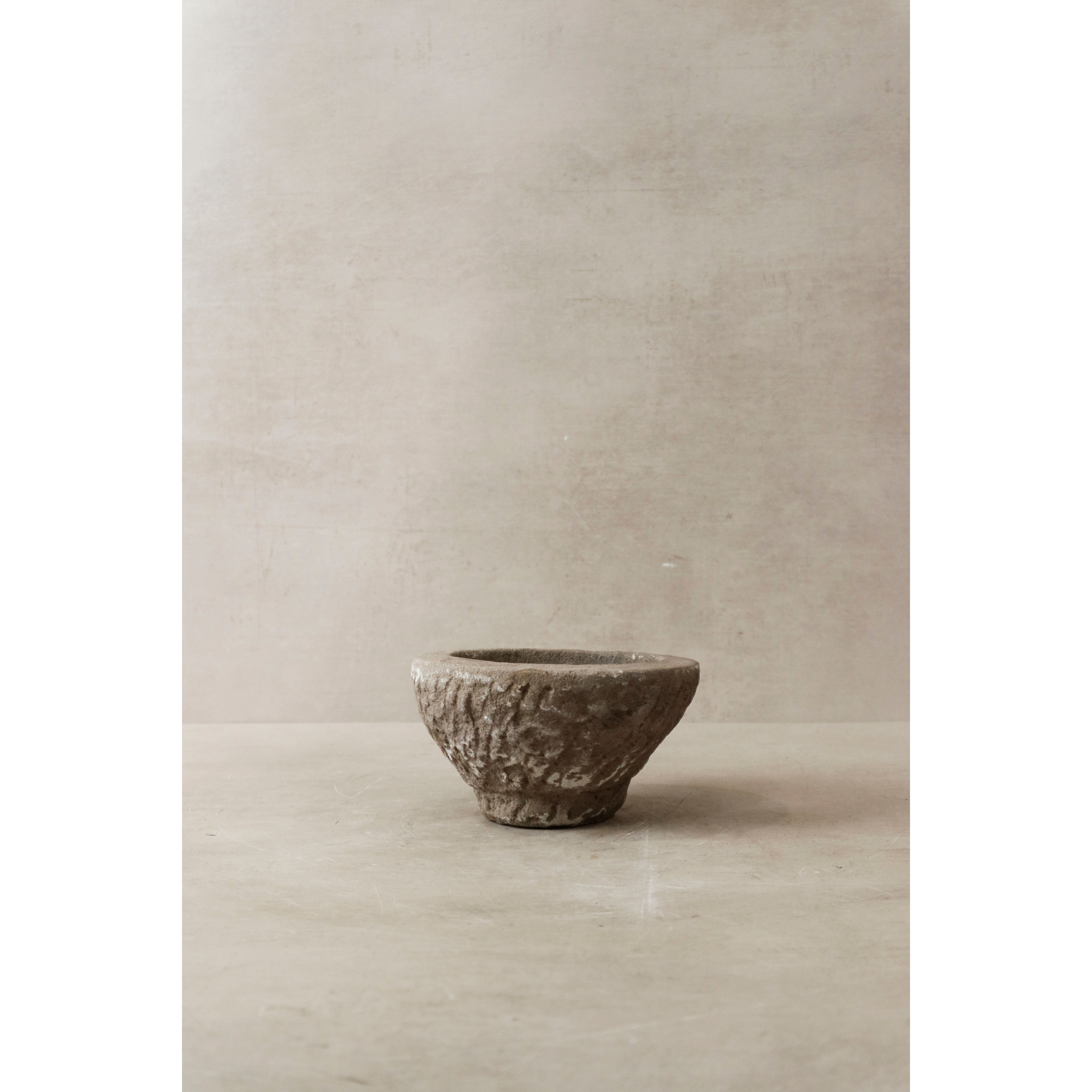 Ancien mortier de pierre n° 2-1