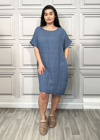 Robe longueur genou en lin pur durable et respectueuse de l’environnement avec épaules brodées 8