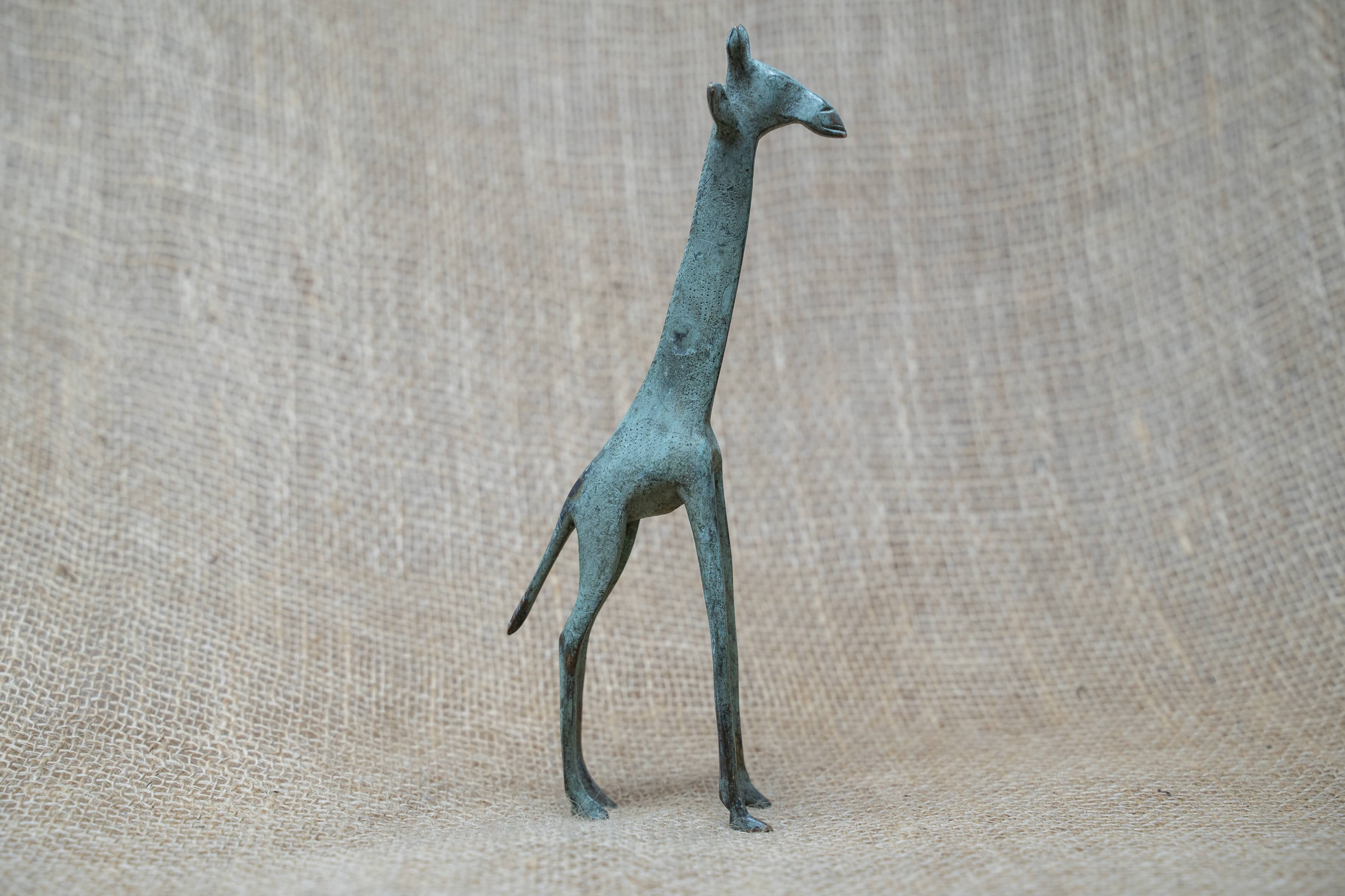 Girafe en bronze - Tchad 20cm.1