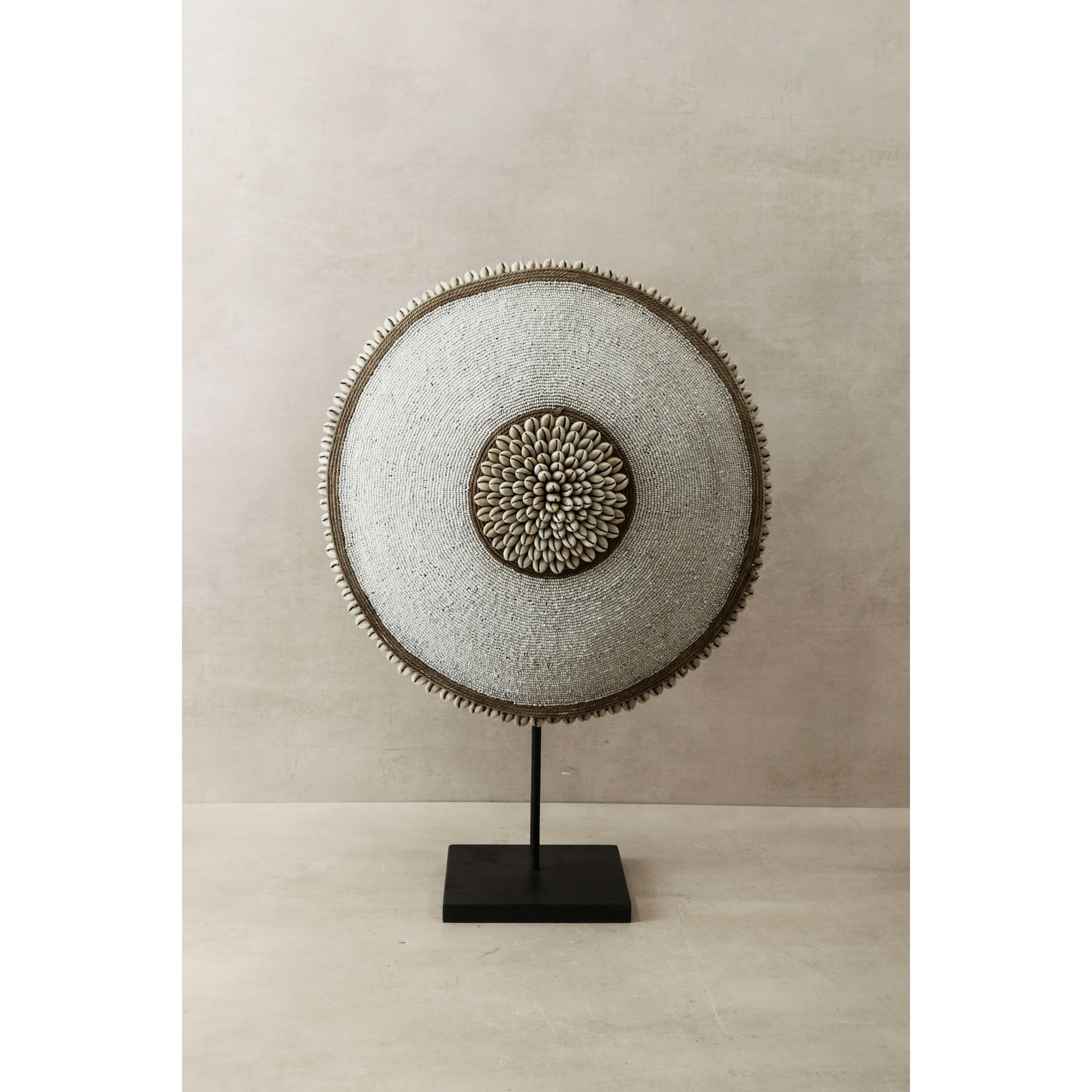 Bouclier perlé du Cameroun - 78.2