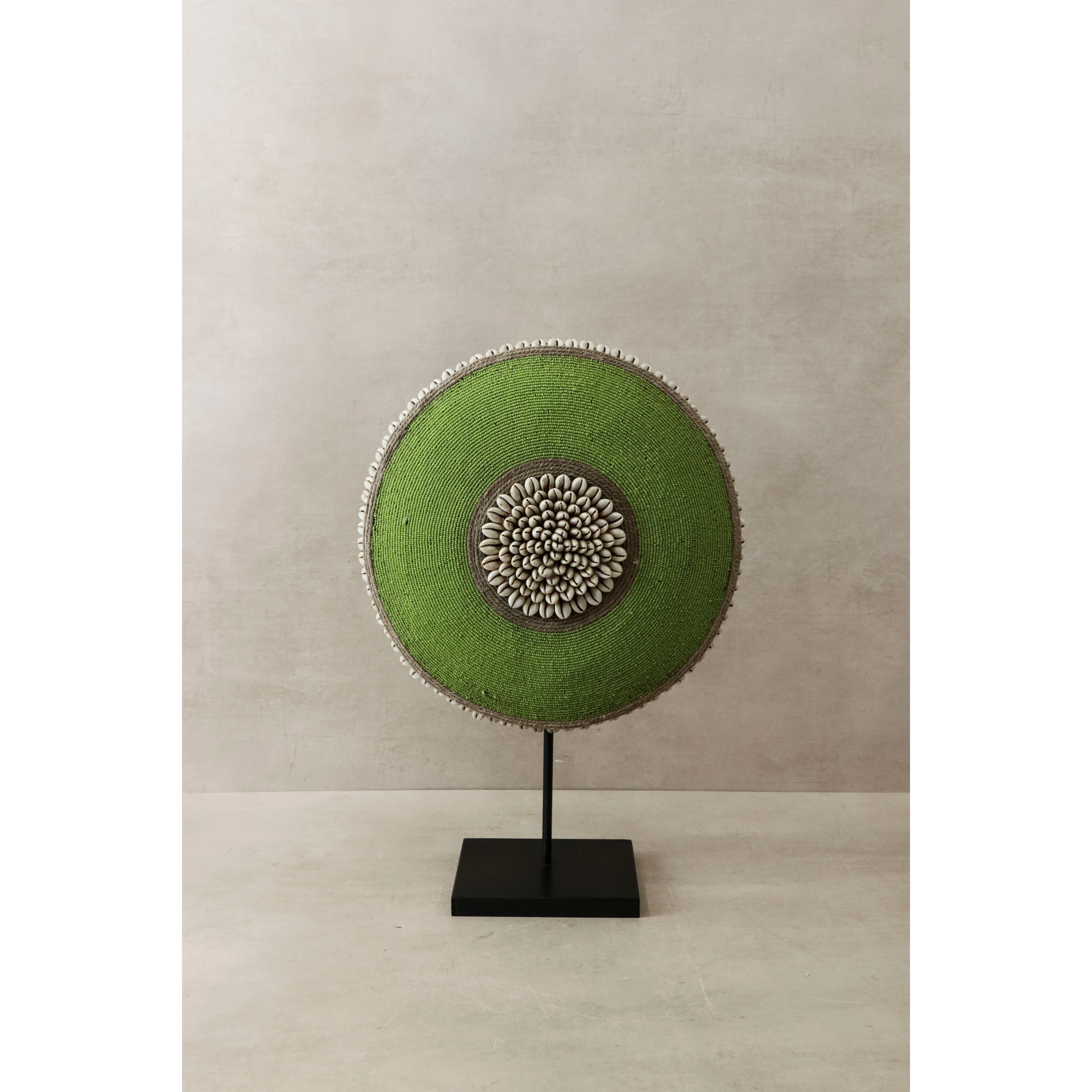 Bouclier perlé du Cameroun 67.2