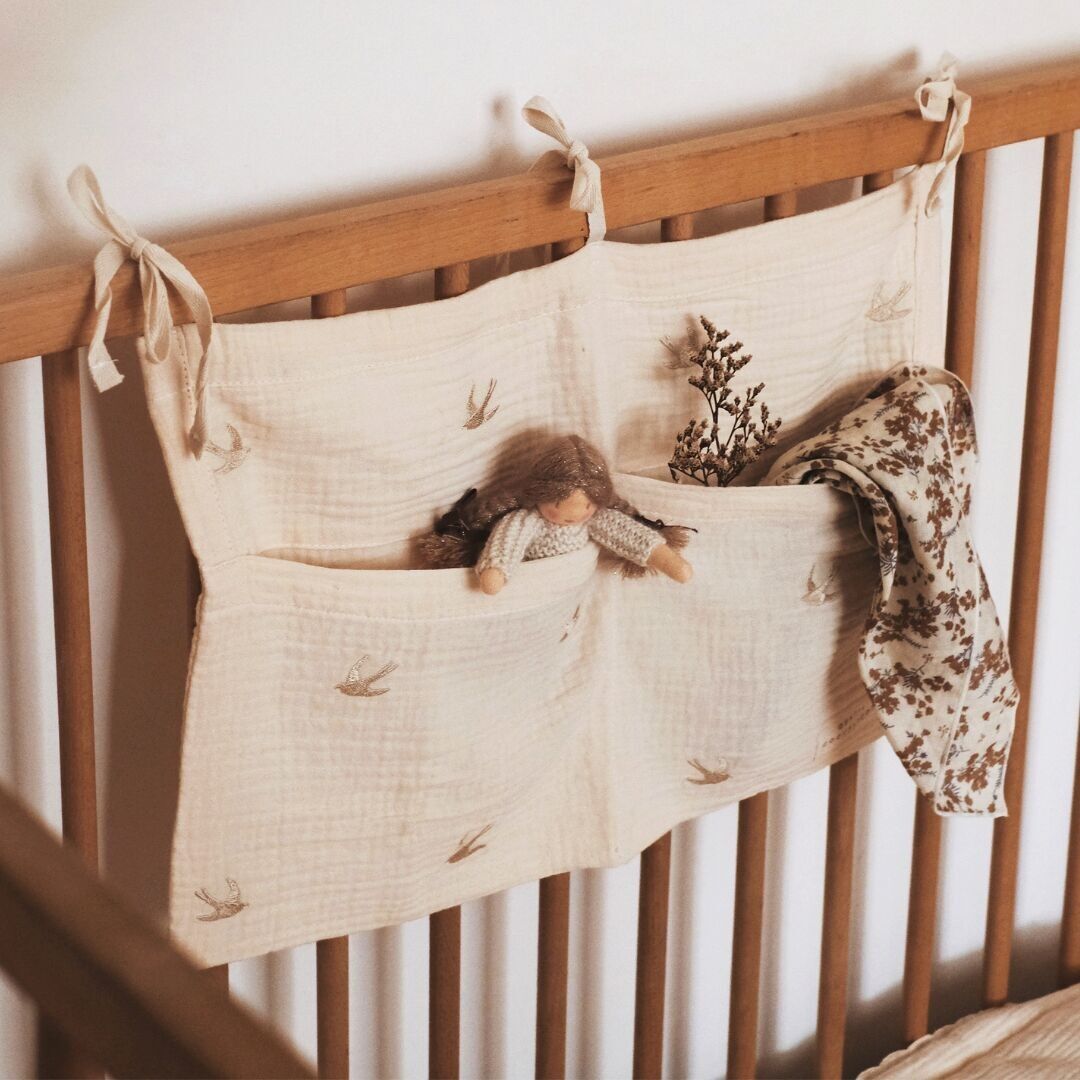 Gamma di peluche delle rondini