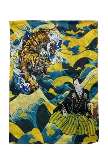 Foulard en soie imprimé tigre japonais et guerrier samouraï 1