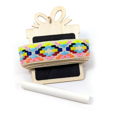 Reusable Ribbon and Gift Tag Set w/Chalk - White Aztec Ribbon