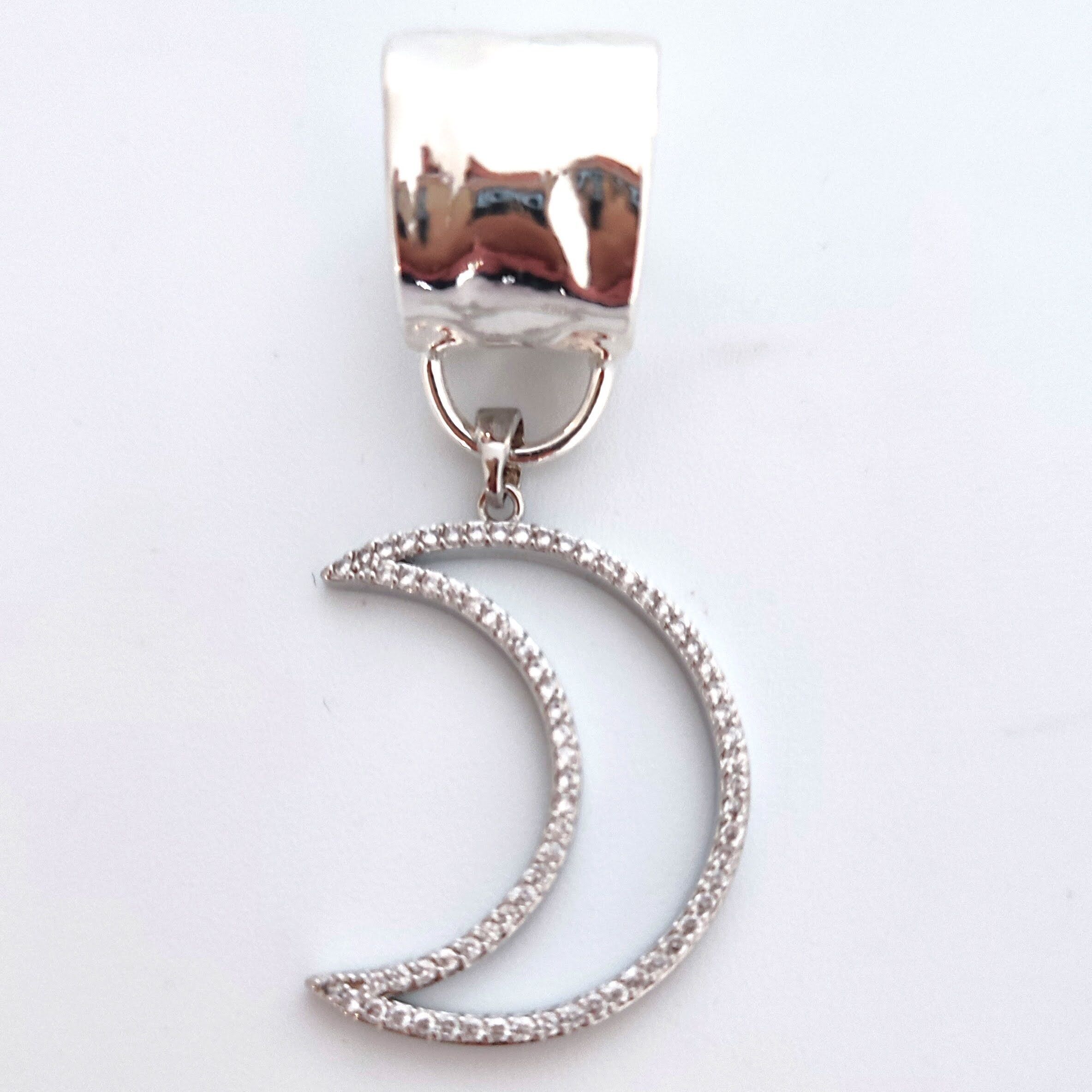 Gioielli con sciarpa lunare