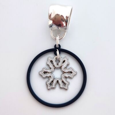 Hanging Snowflake Scarf Jewellery