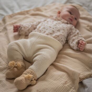 Chaussons bébé beige 1