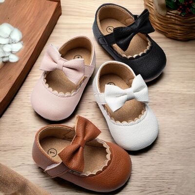 Baby crawling shoes