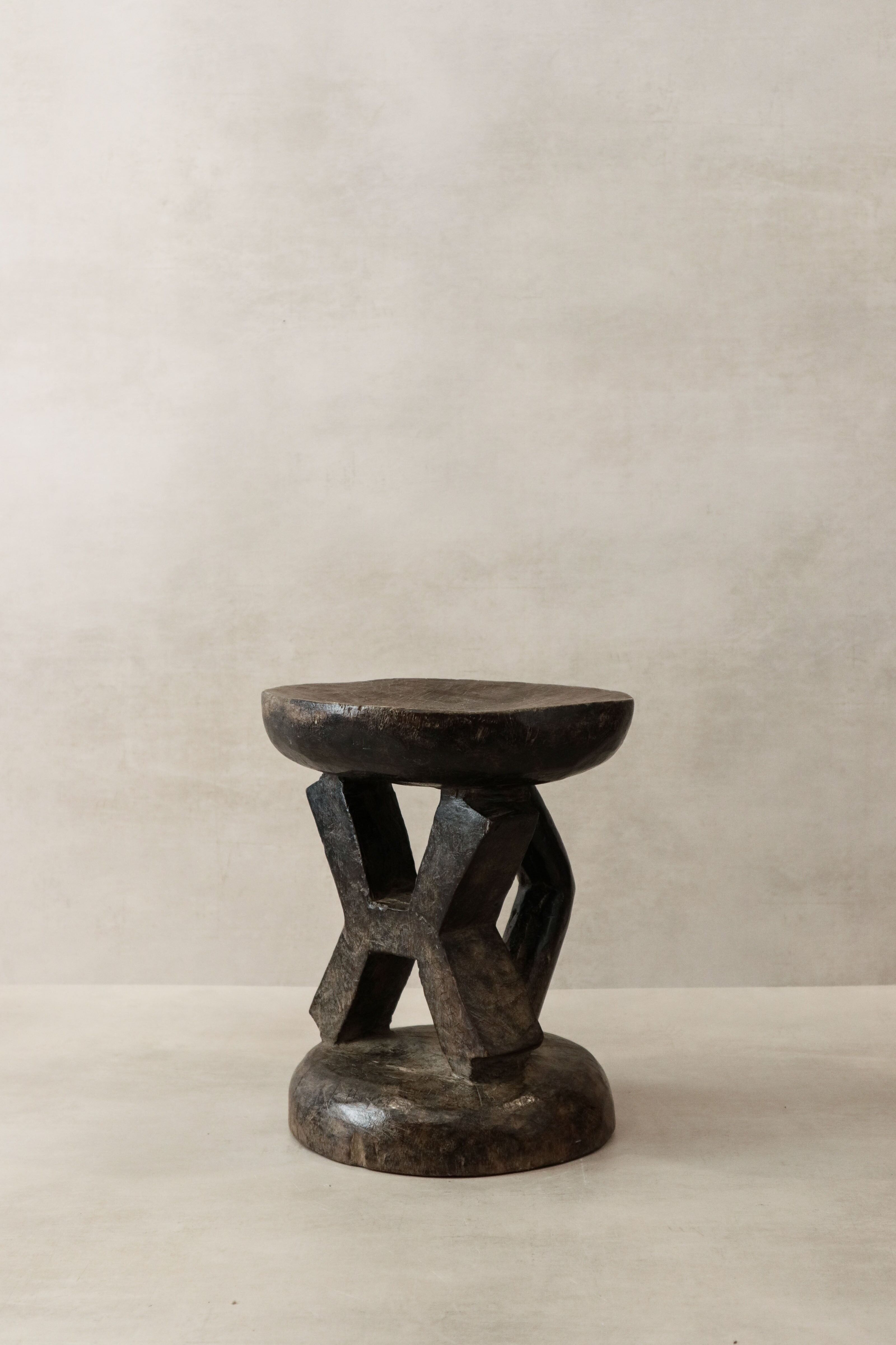 Tabouret Tonga - 101.1