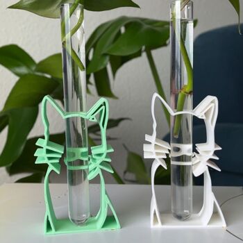 Station de rejet en forme de chat imprimée en 3D à partir de PLA, verre en croissance, plantes en vase 3