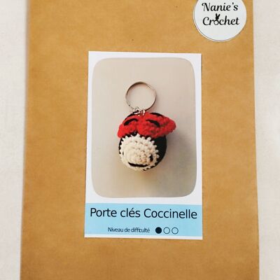 Patron de crochet: le porte clé coccinelle