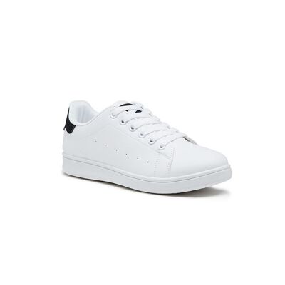 Zapatilla blanca de moda para mujer.