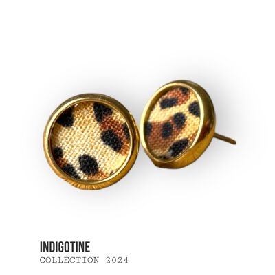 Fabric and brass stud earrings.