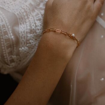 Bracelet Melissa doré avec une perle d'eau douce 4
