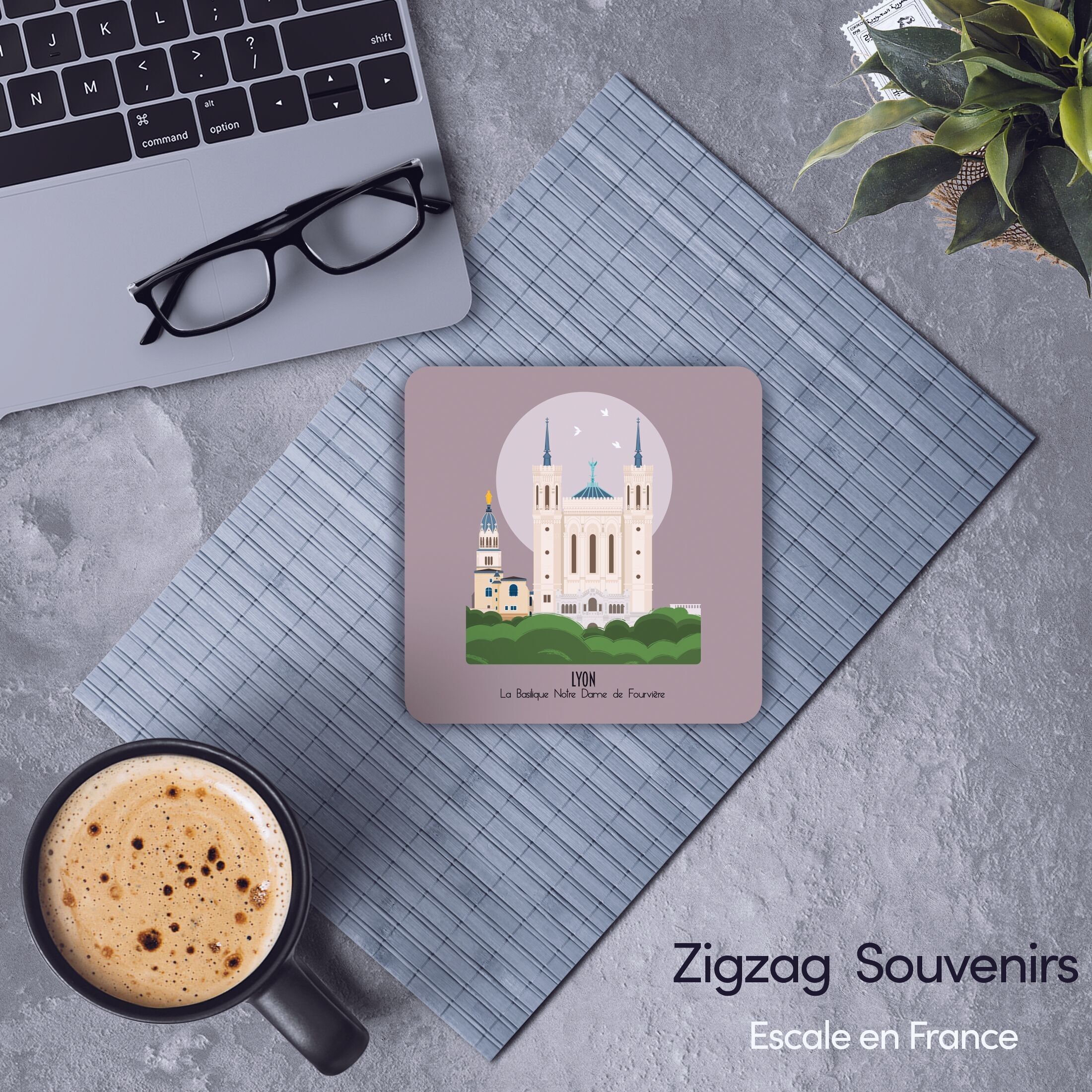 NOTRE DAME DE FOURVIÈRE LYON HOLZKÜSTE