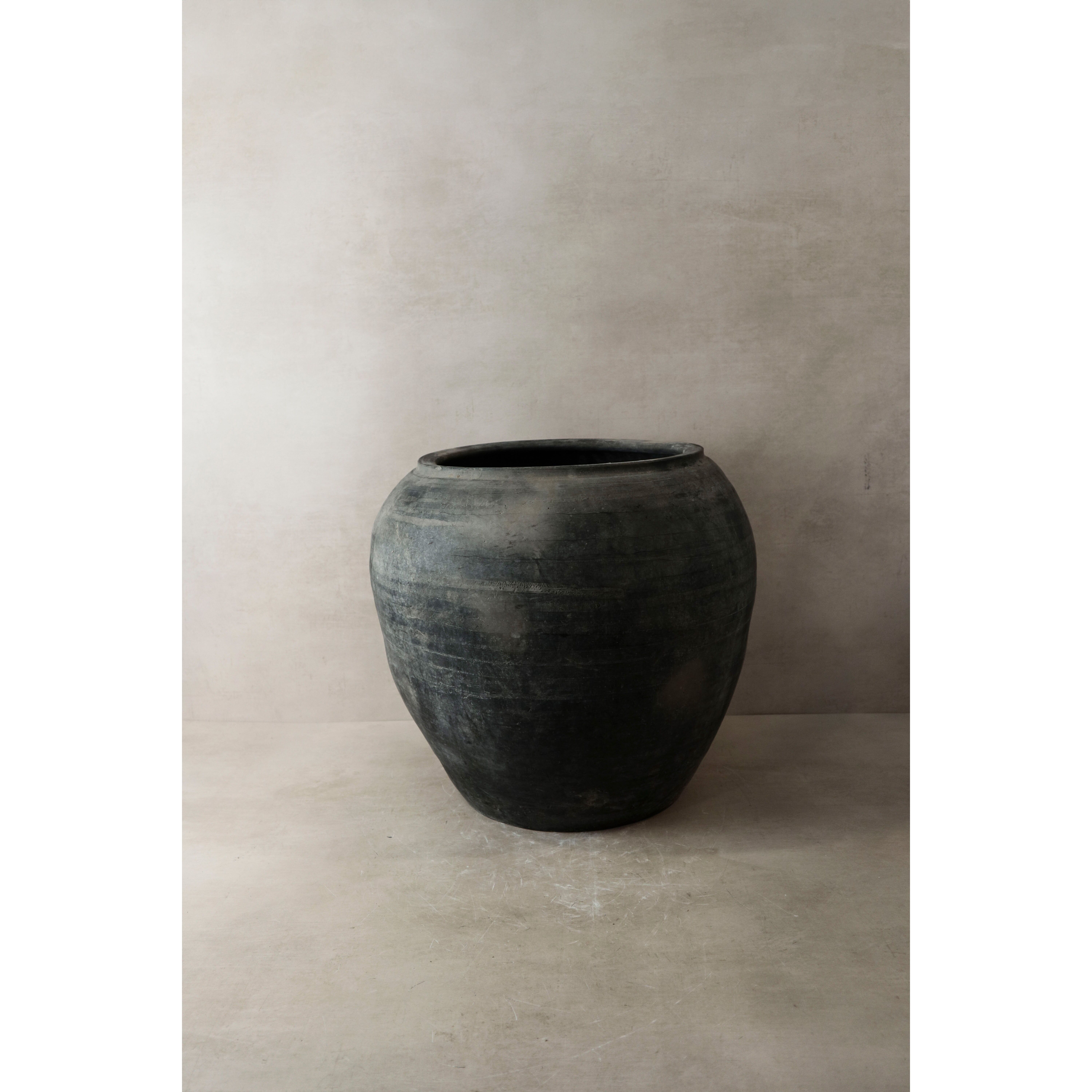 Vintage Dark Pot n° 004